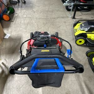 Toro TimeMaster 223cc – Tondeuse à Gazon Automotrice 30