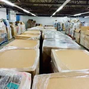 Camion Amazon High Piece – 24 Palettes de Marchandises Diverses