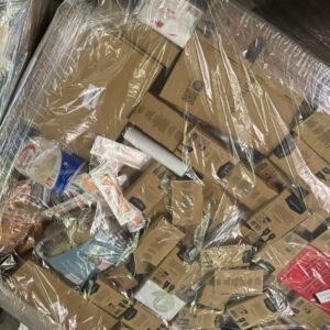 Camion Amazon High Piece – 24 Palettes de Marchandises Diverses