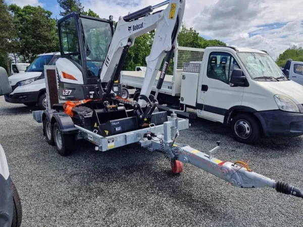 Mini-pelle Bobcat E27Z 2023 – Remorque Ecim PEG35 (3,5t) – Marteau Hydraulique Furukawa FX35-S – ( Lot Complet Professionnel )