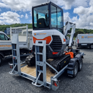 Mini-pelle Bobcat E27Z 2023 – Remorque Ecim PEG35 (3,5t) – Marteau Hydraulique Furukawa FX35-S – ( Lot Complet Professionnel )
