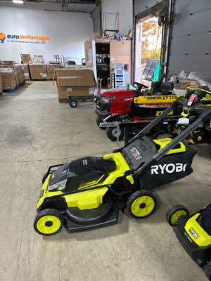 Déstockages Tondeuse à gazon automoteur Ryobi 80v HP Whisper Series 30