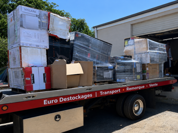 Camion Amazon High Piece – 24 Palettes de Marchandises Diverses