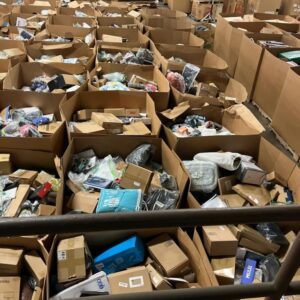 Camion Amazon High Piece – 24 Palettes de Marchandises Diverses