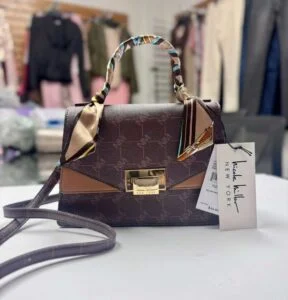 Bolsos de diseño – Loume y Nicole Miller